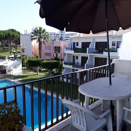 Mouramar- Garagem, Piscina & Wifi Lägenhet Vilamoura Exteriör bild