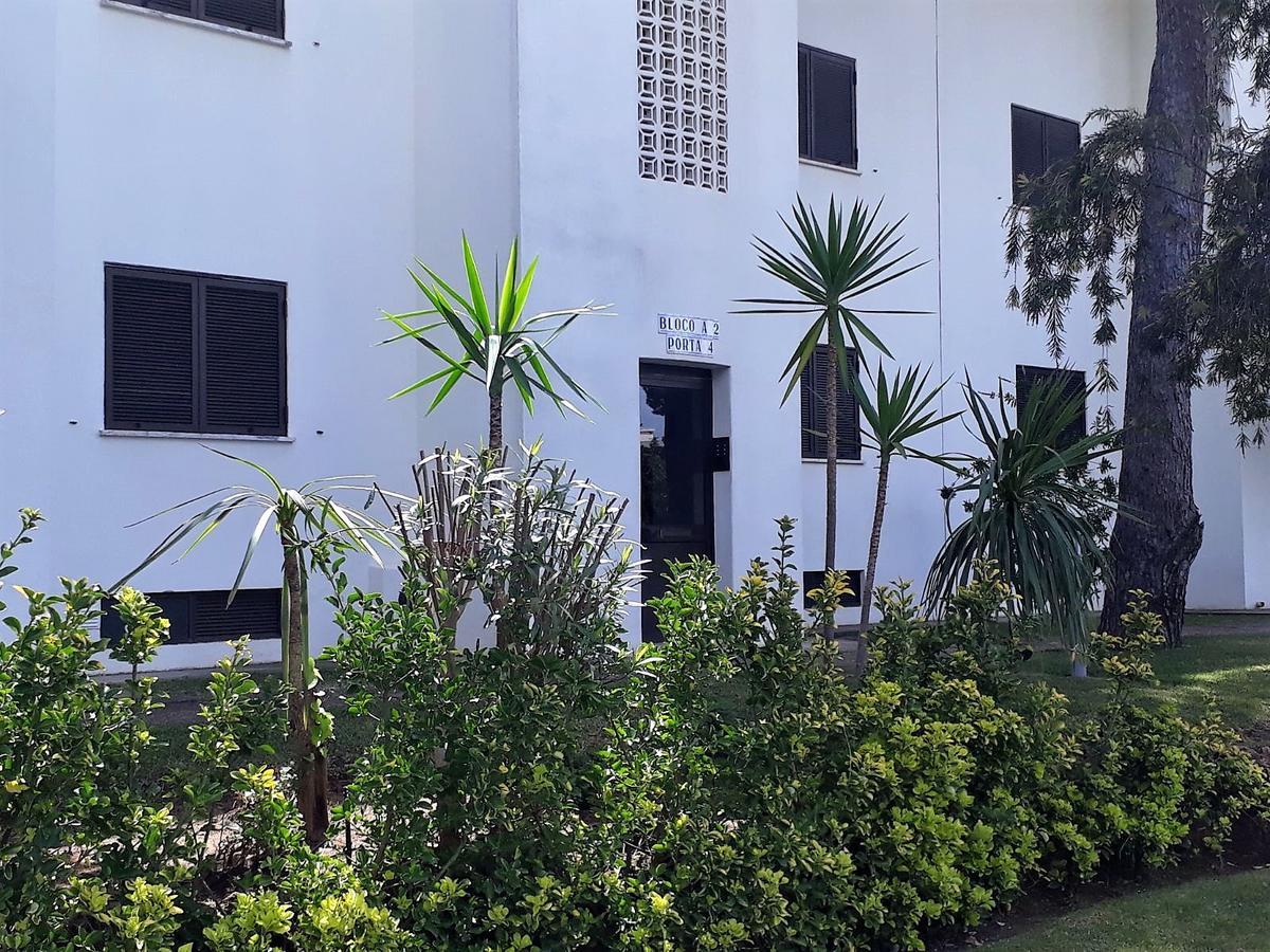 Mouramar- Garagem, Piscina & Wifi Lägenhet Vilamoura Exteriör bild