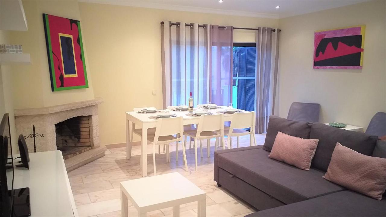 Mouramar- Garagem, Piscina & Wifi Lägenhet Vilamoura Exteriör bild