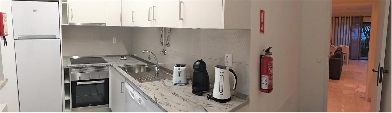 Mouramar- Garagem, Piscina & Wifi Lägenhet Vilamoura Exteriör bild